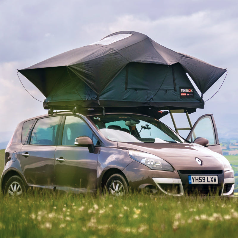 Portable Fold‑Out Car Roof Top Tent